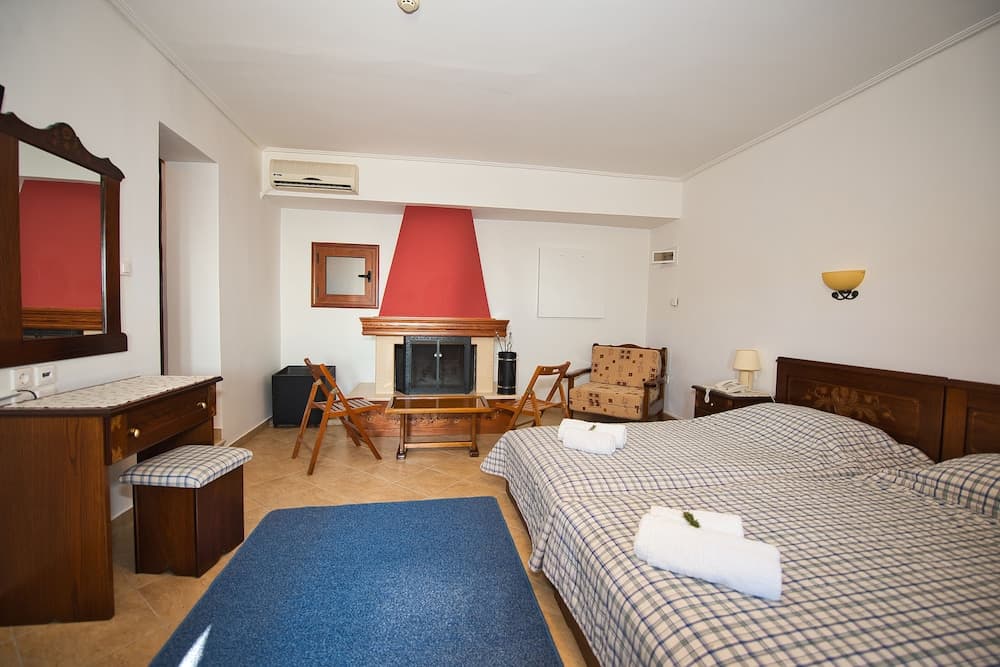 Anemoessa Traditional Village Hotel