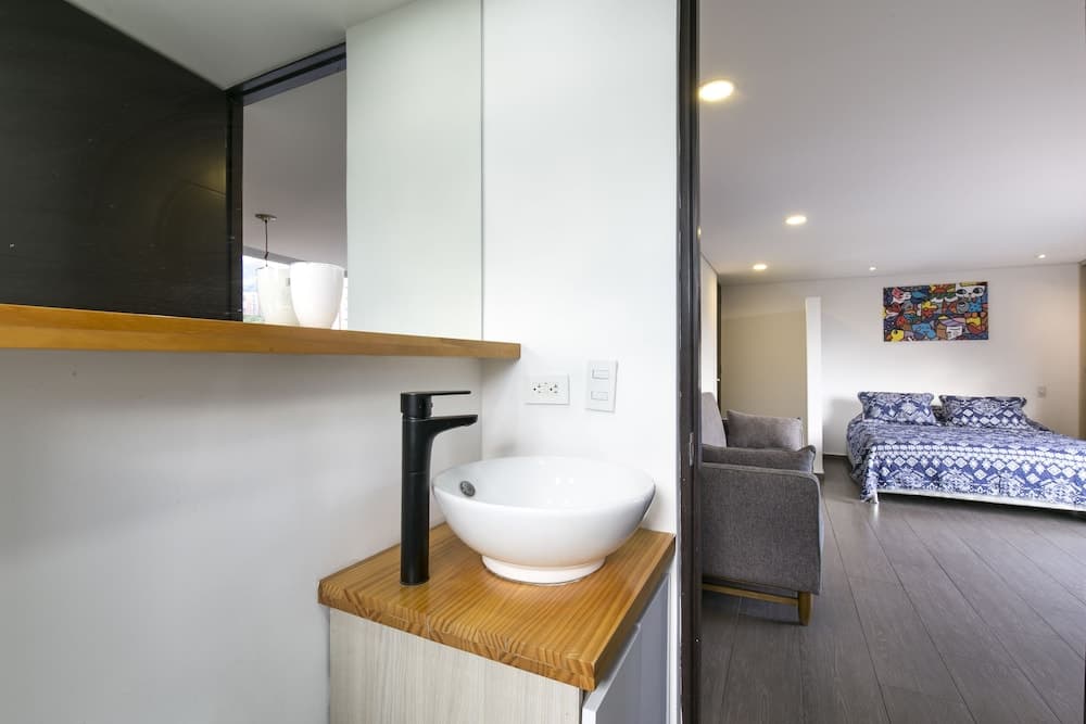 La Frontera Poblado by MDE BNB