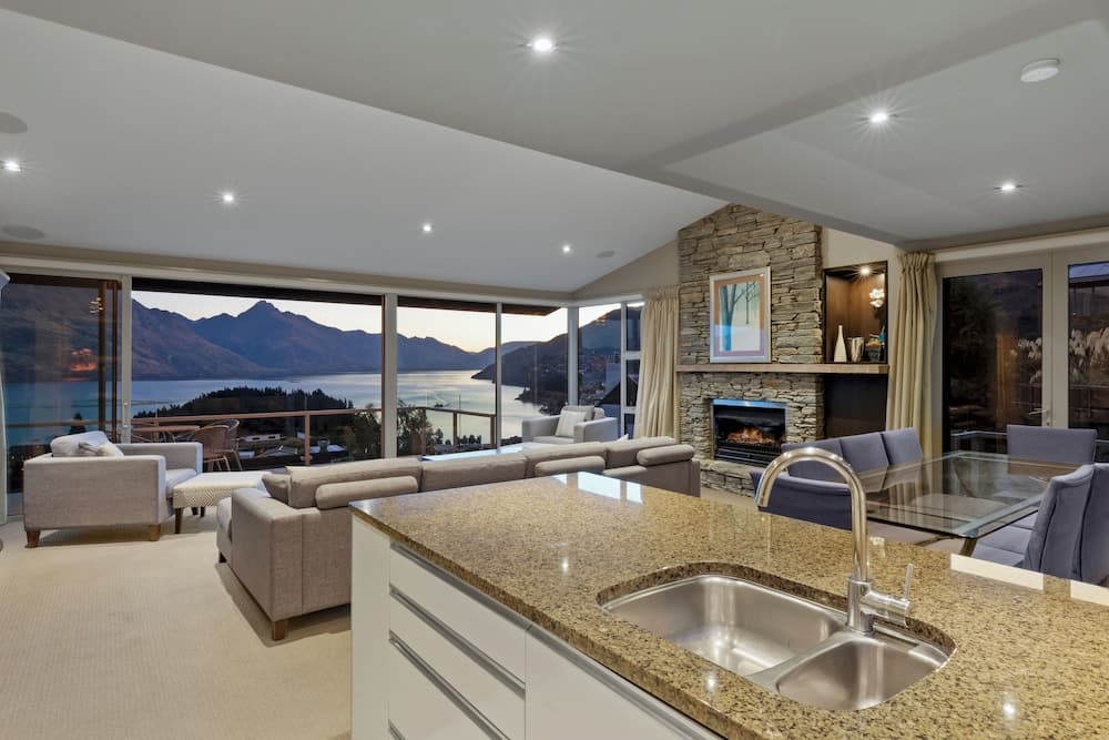 Remarkable Location – Queenstown