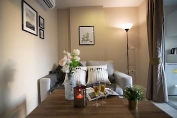 Near BK University Quiet Condo in Rama4 bkb130