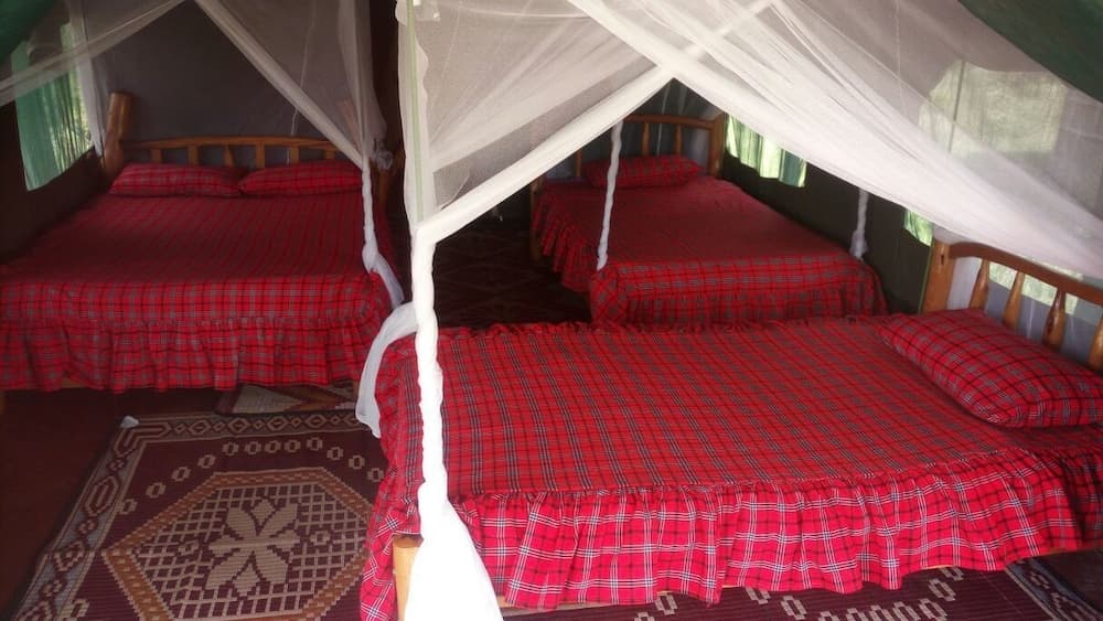 Masai Mara Manyatta Camp