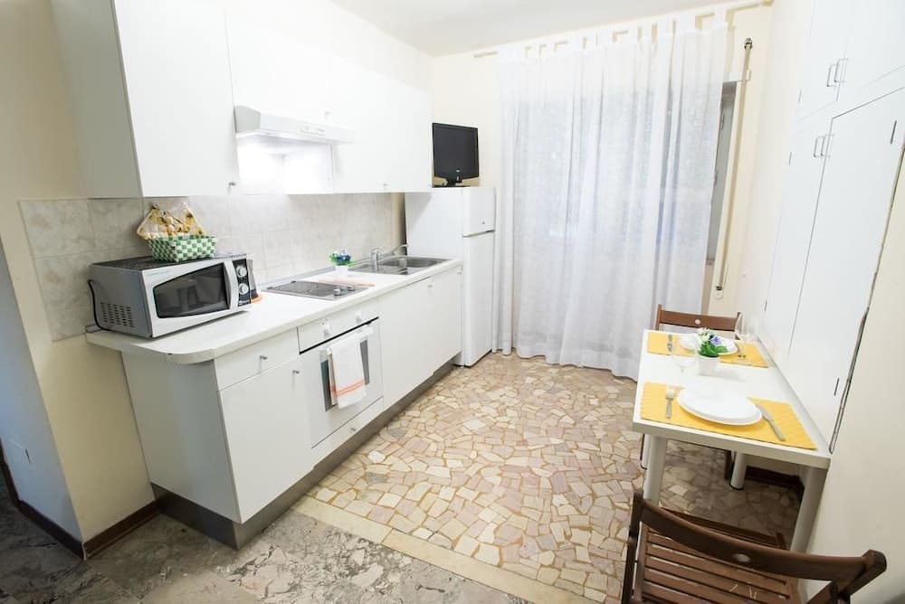 Studio Hosts 2 Via San Gervasio Flat in Bo