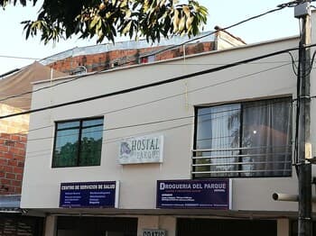 Hostal del parque Doradal