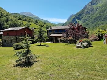 Alojamientos Rurales Valle de Bueida