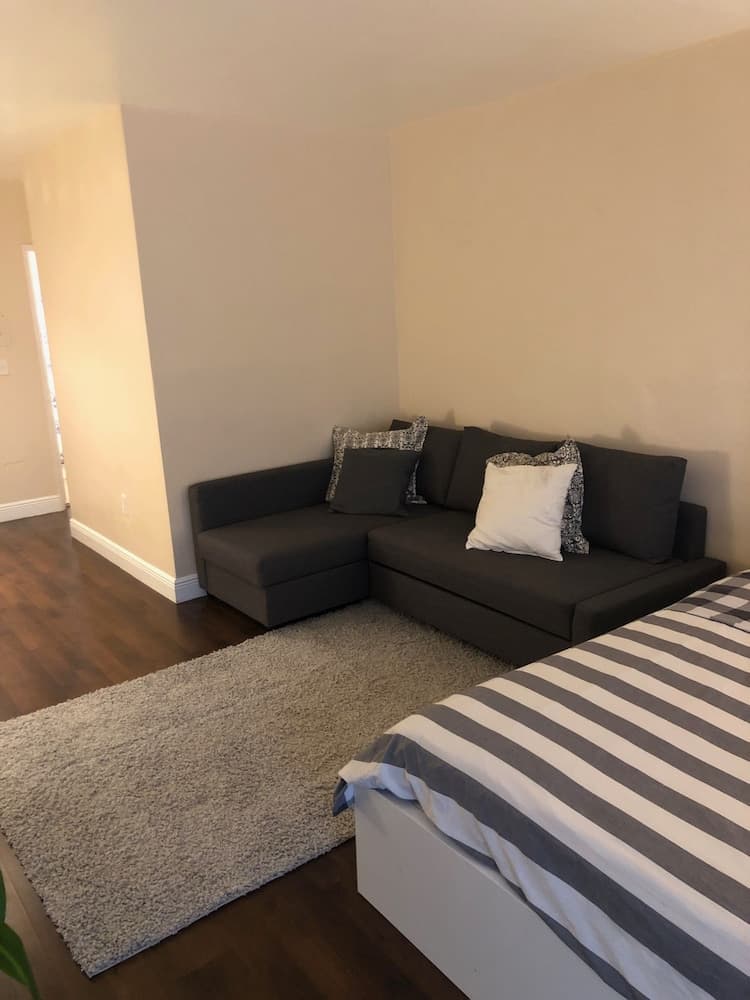 Modern Studio in Heart of South Beach