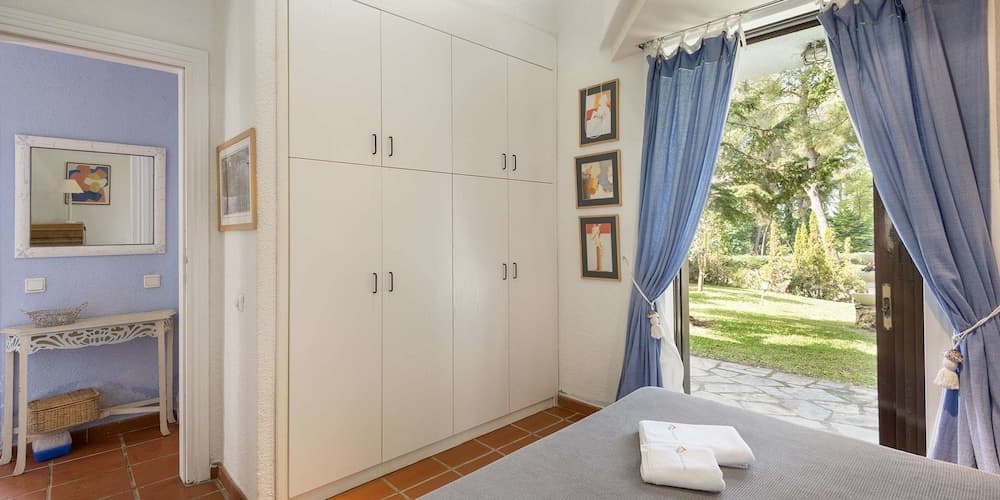 Coelo Shared Pool Villa, Sani