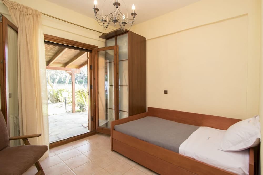 Bizmut Garden House Shared Pool