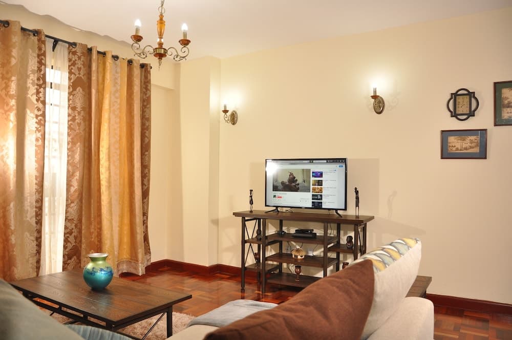 Sherry Homes - Fahari I