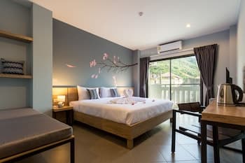 iNest Poshtel - Hostel