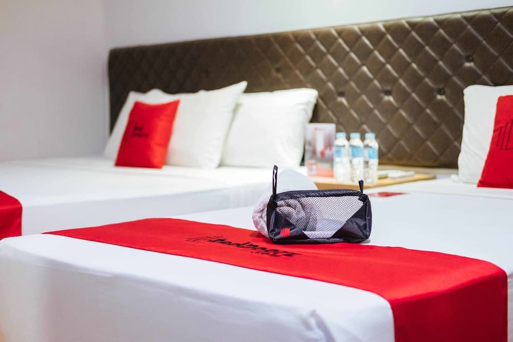 RedDoorz Plus near Cebu Capitol