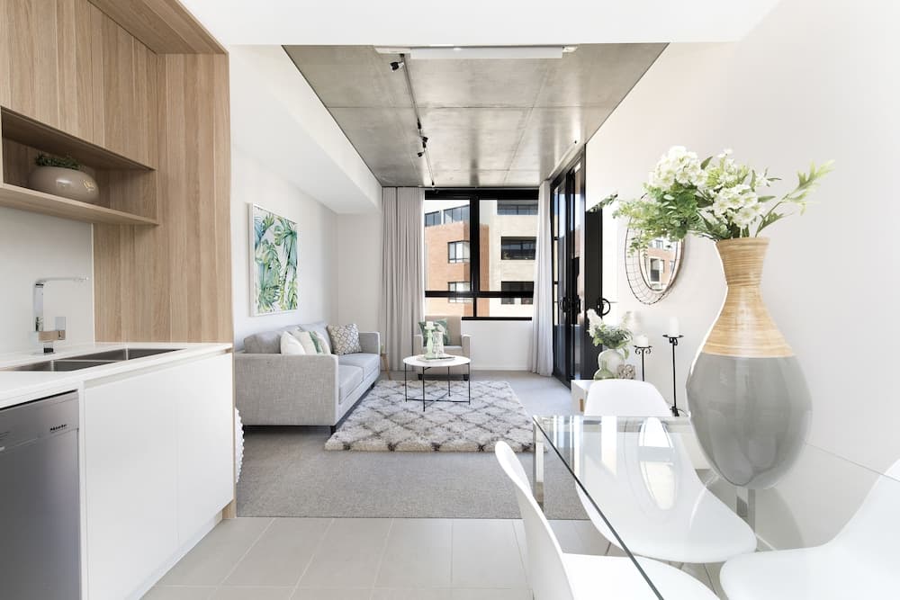 Accommodate Canberra - Azure