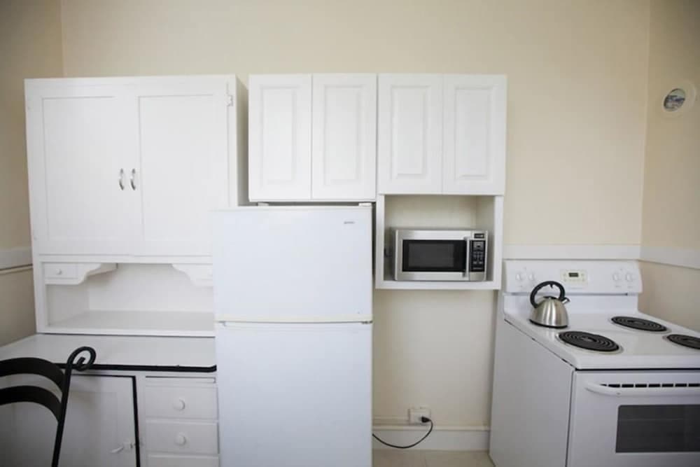 Pacific Studio North Holiday