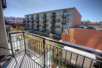 Cedar Suite at the Union Apartment