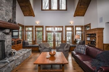 Skydance 5 Bedroom House