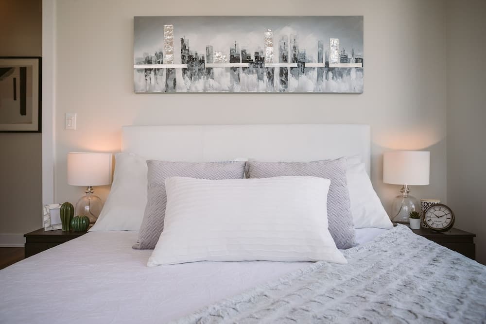 QuickStay - Beautiful Toronto Condo, City Views