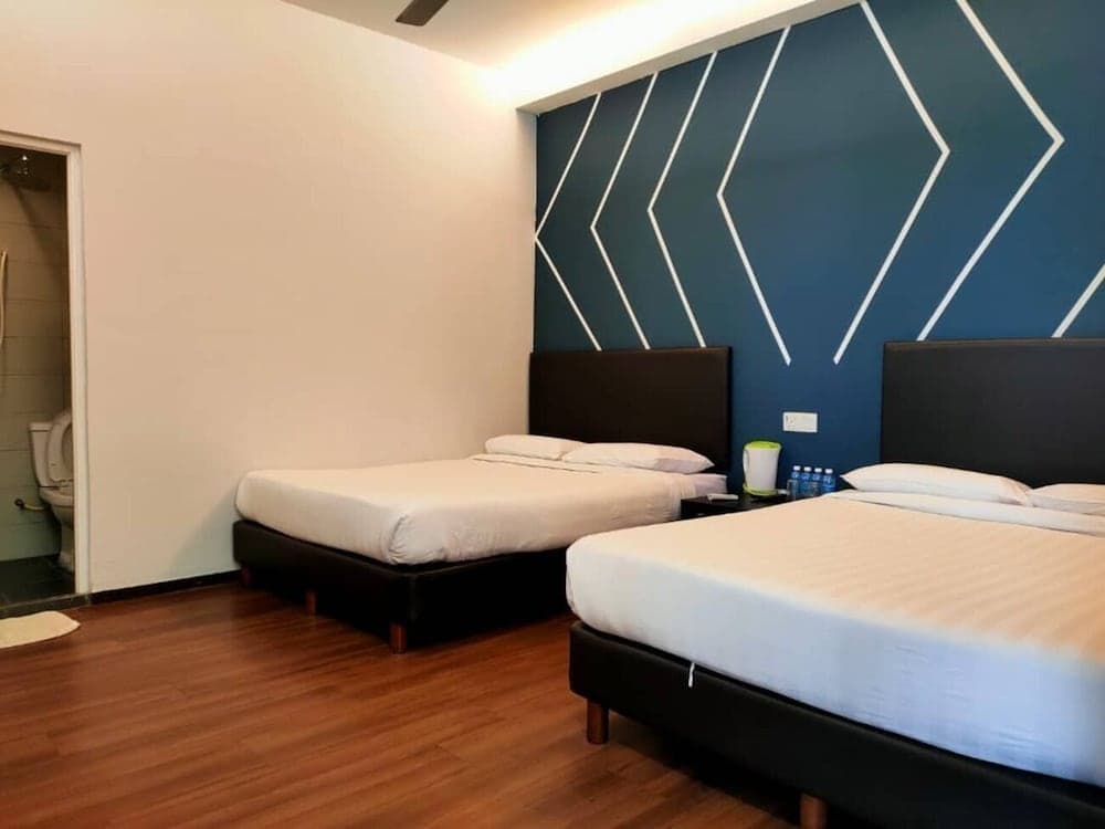 Sea Lion Pulau Ketam Bungalow Homestay