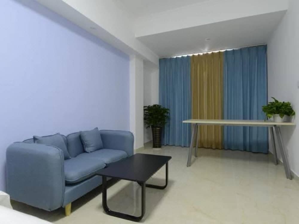 Beijing Silver Art Themed Hotel