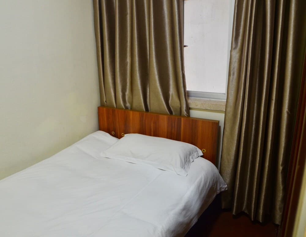 She&He Apartment Window of the World