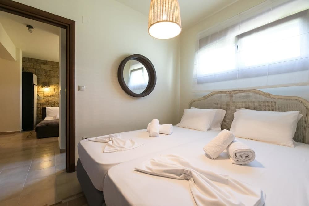 Inuit II Luxury Pool Villa