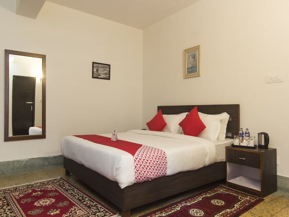 OYO 14894 Hotel Denzong Delight