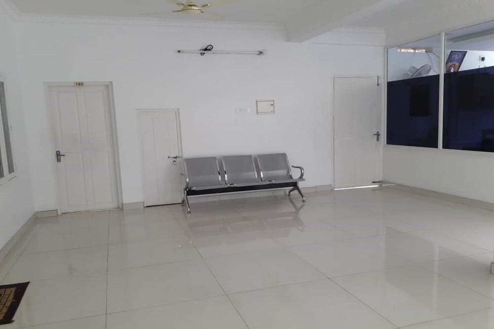 OYO 23503 Golden Valley Residency