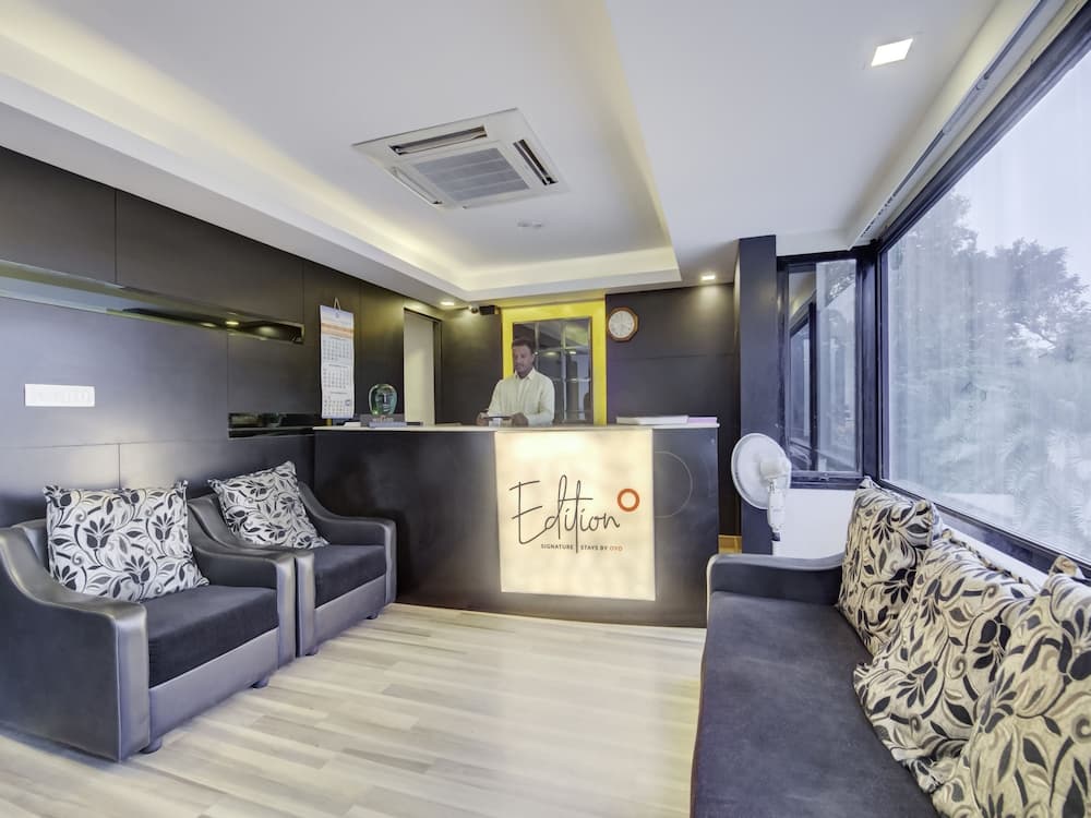 Edition O 30035 Esthell near Malar Hospital