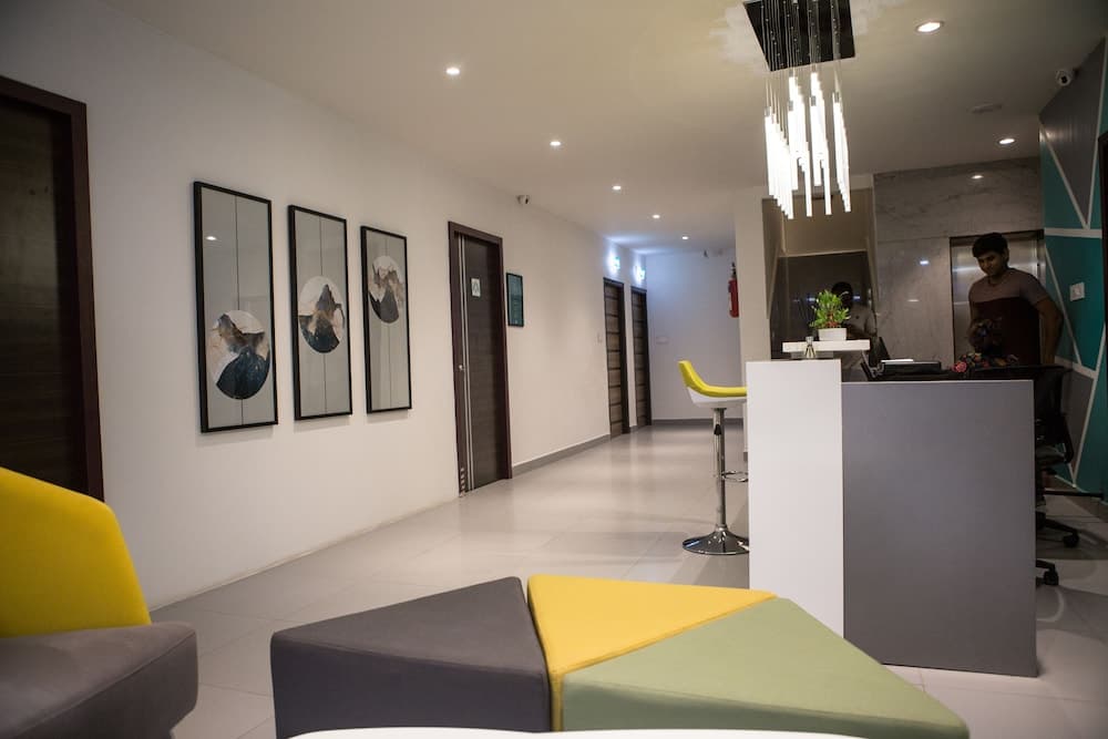 Vihaari 24 Business Hotel