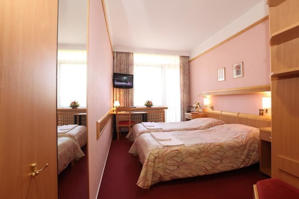 Hotel Akademie a depandance Vila Jarmila