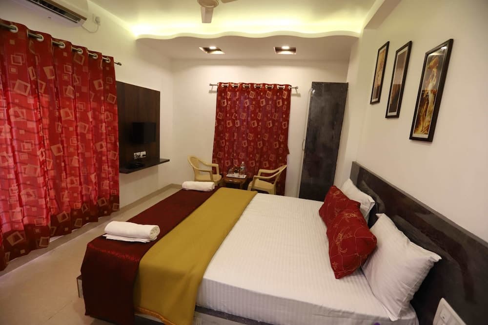 Hotel Valley Exotica