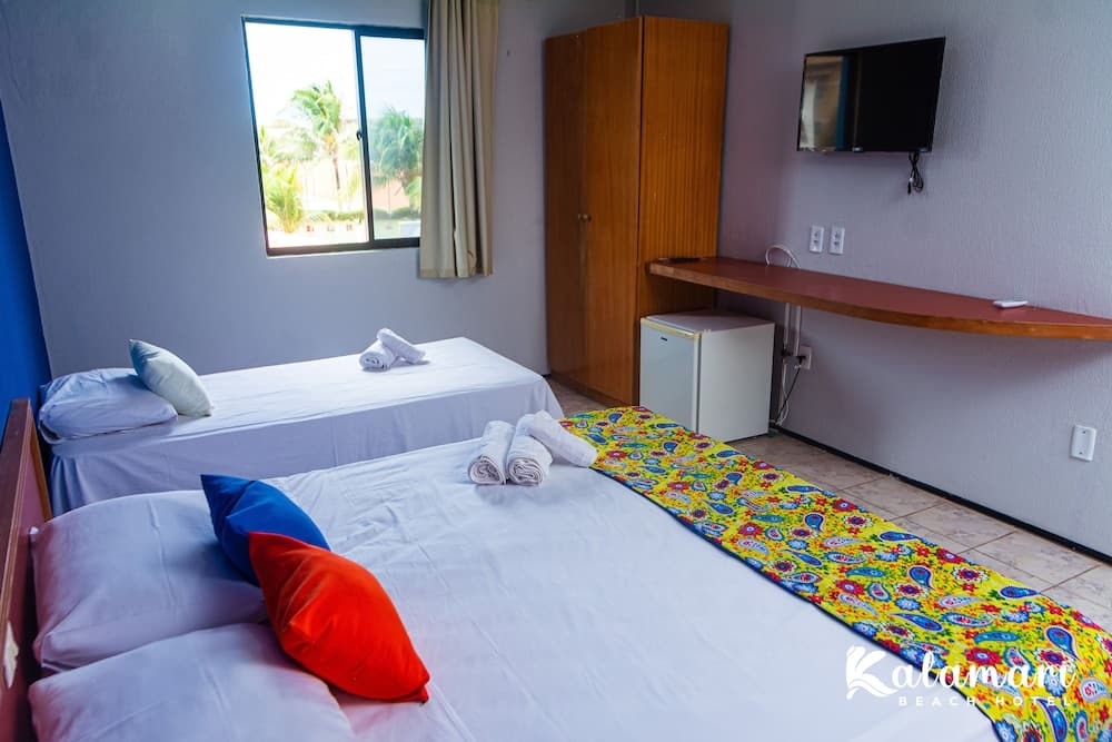 Kalamari Beach Hotel