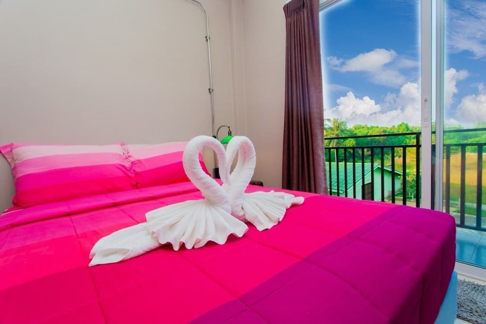 Khaolak Big Bike and Room for Rent