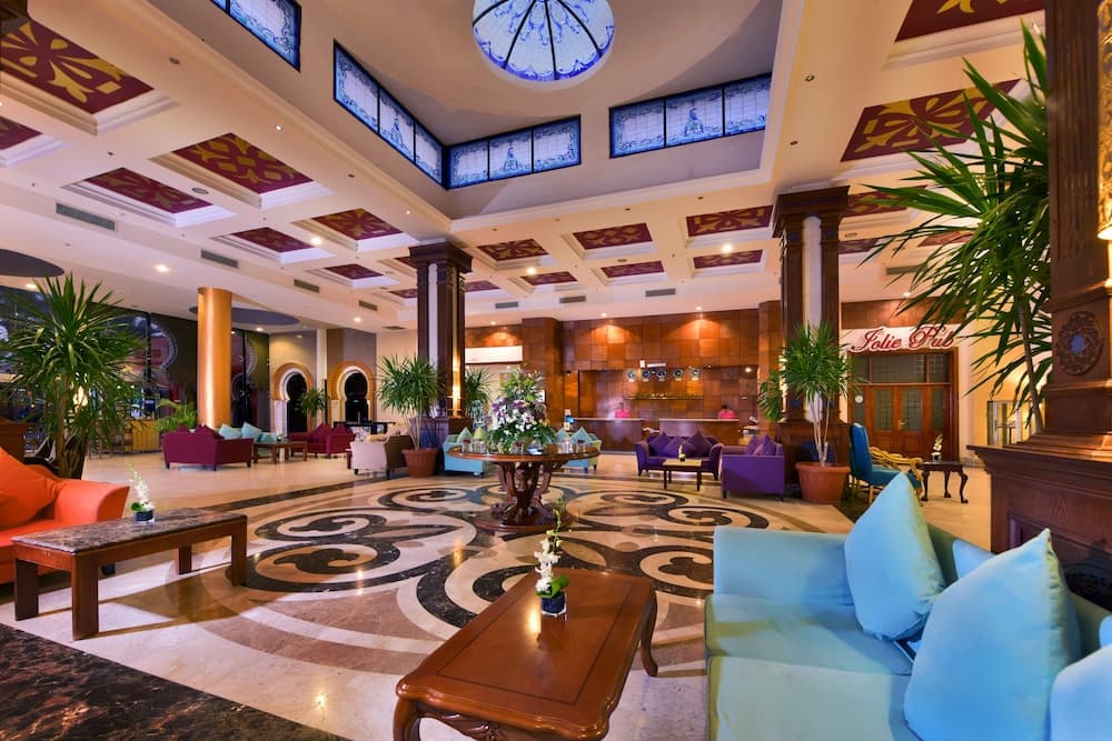 Edge Rotana Sea Beach