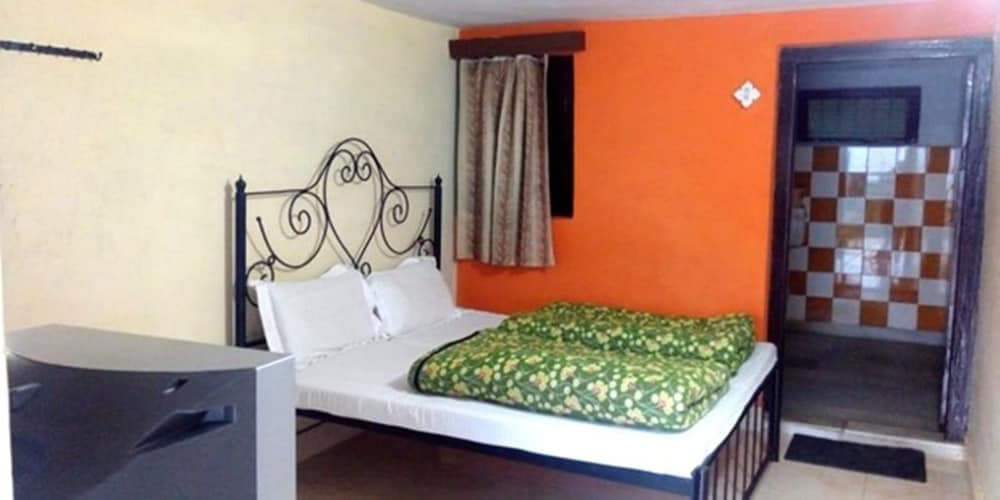 Hotel Kausani Retreat