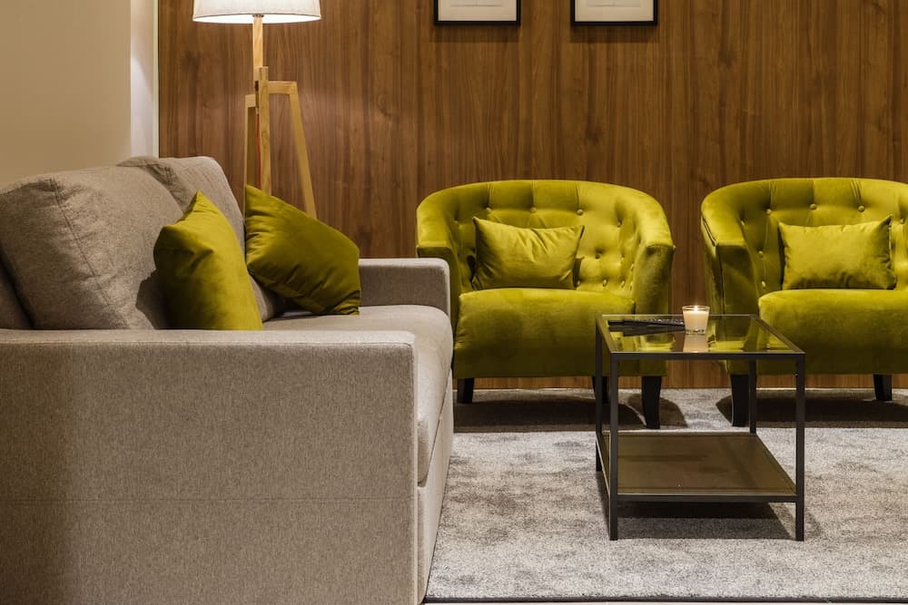 Dezman Luxury Center