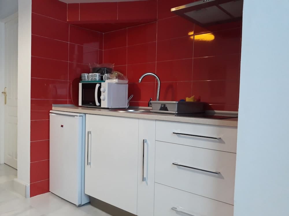 Bonito Apartamento en Alameda Hab.101