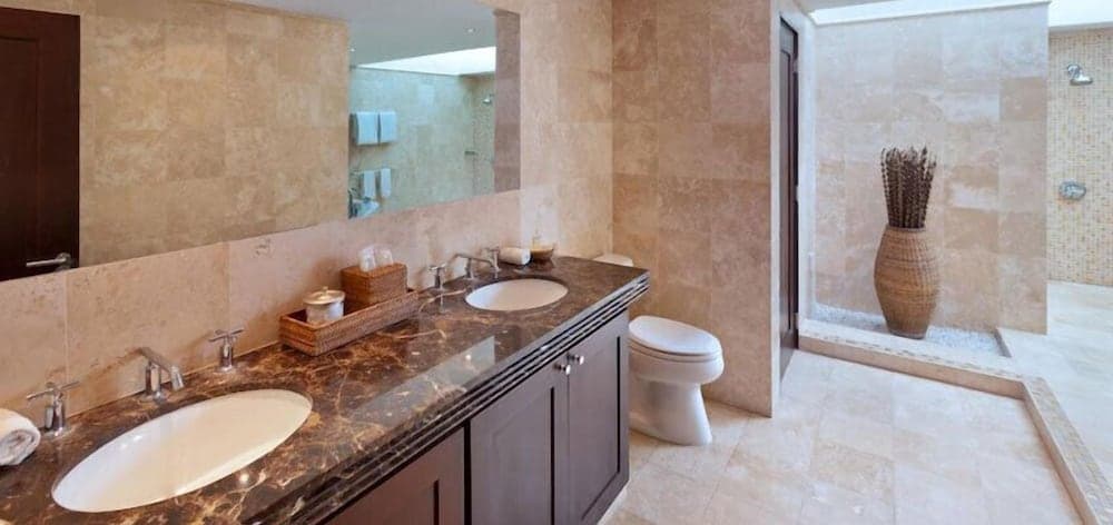 Condo Coral Cove Penthouse 15