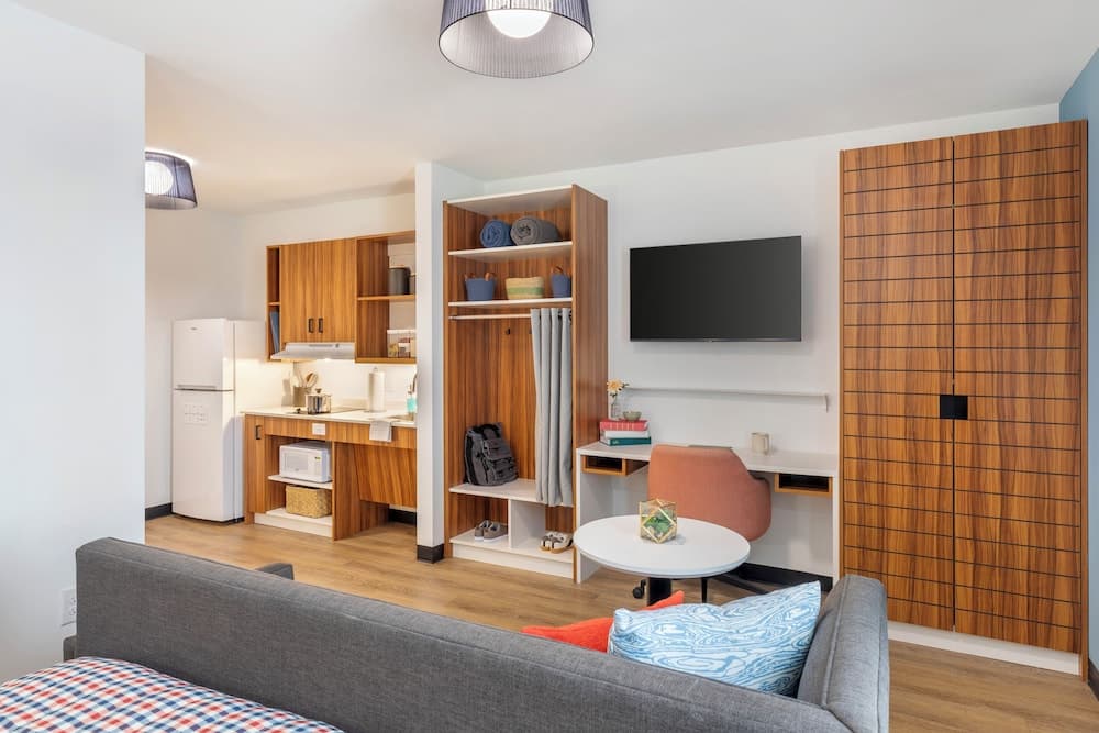 Uptown Suites Extended Stay Austin TX – Round Rock