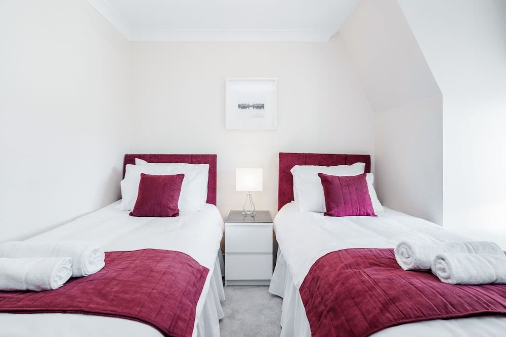 Roomspace Apartments -Royal Swan Quarter