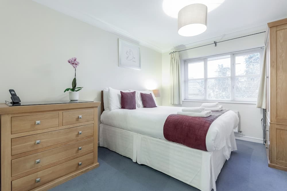 Roomspace Apartments -Sabin Gates