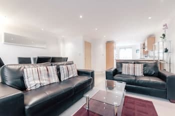 Roomspace Apartments -Sandfield Court