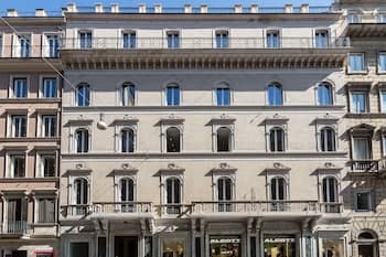 Amazing Piazza Venezia Suites