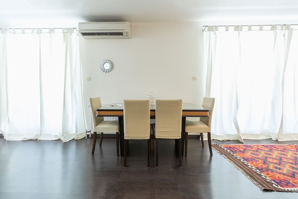 ALC Breathtaking View of the Acropolis