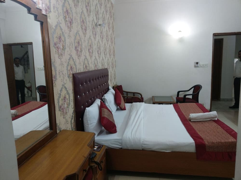 Hotel Citi Continental