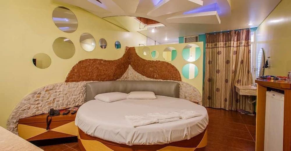 Motel Sedución - Adults Only