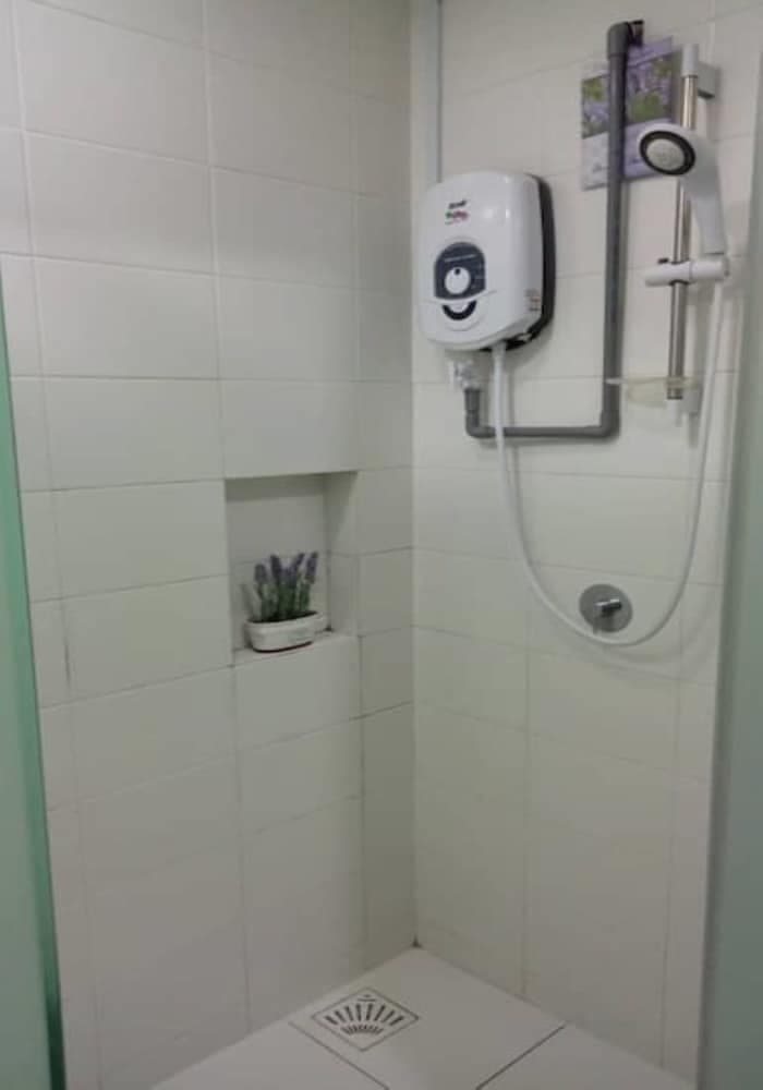 Trefoil Setia Alam B32