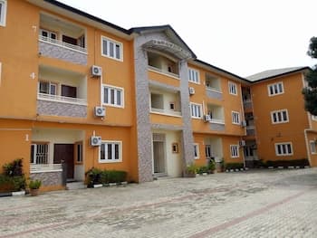 Waterworld Apartments