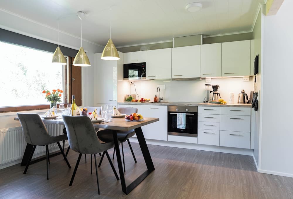 The Elegant Haistila