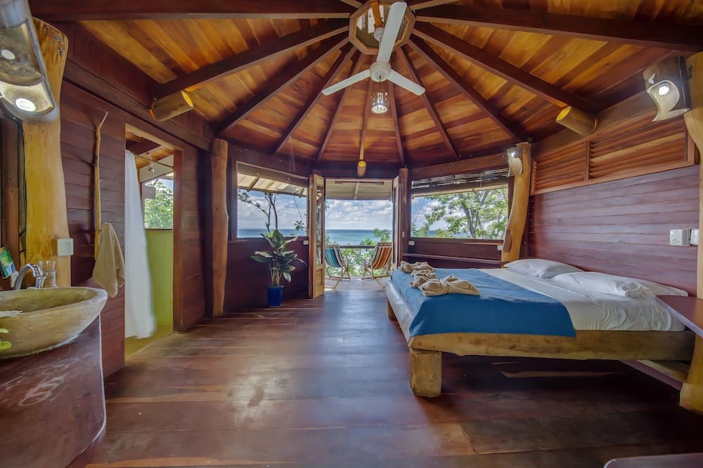 Costa Dulce Ecolodge and Retreat Center