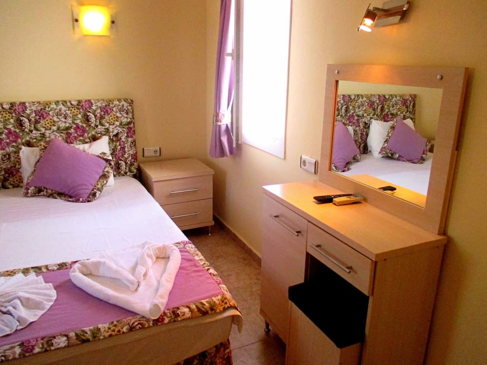 Canna Garden Hotel - Adults Only