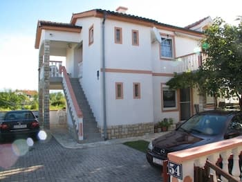 Apartments Galic
